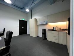 THE KINGSMEN EXPERIENCE (D16), Office #460722341